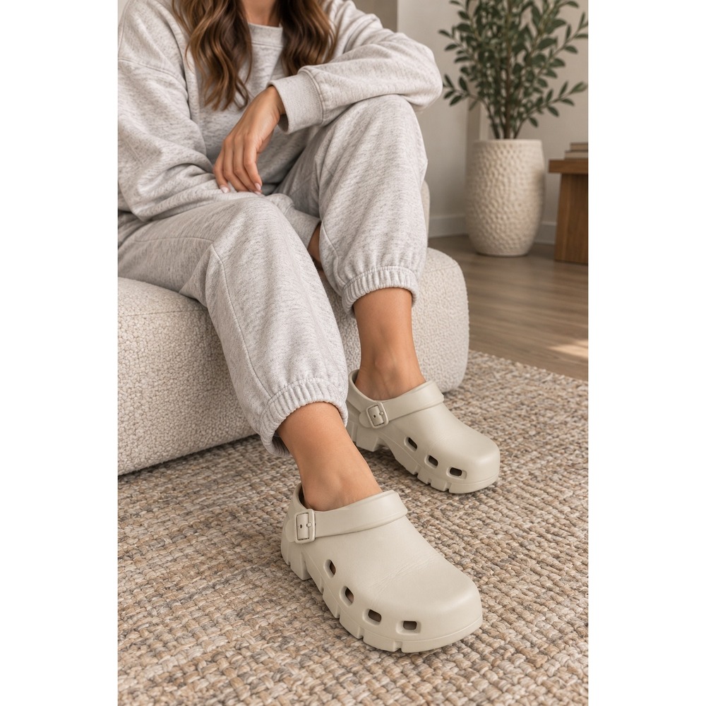 Birkenstock Birki Flow EVA Clogs Eggshell White Platform Sandals EU 39